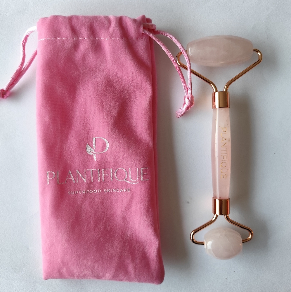 Plantifique Genuine Rose Quartz Face Roller